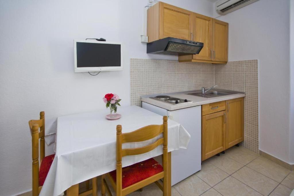 Maria Paula Old Town Hvar Apartment *